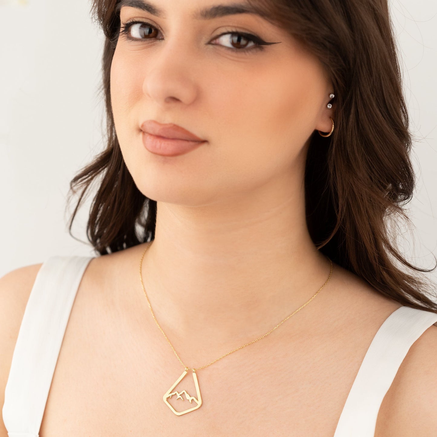 Ring Holder Necklace 14k Gold Mountain
