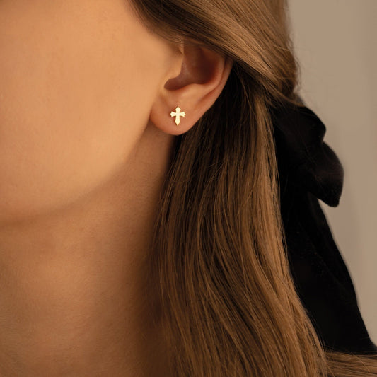 925 Sterling Silver Tiny Cross Earring