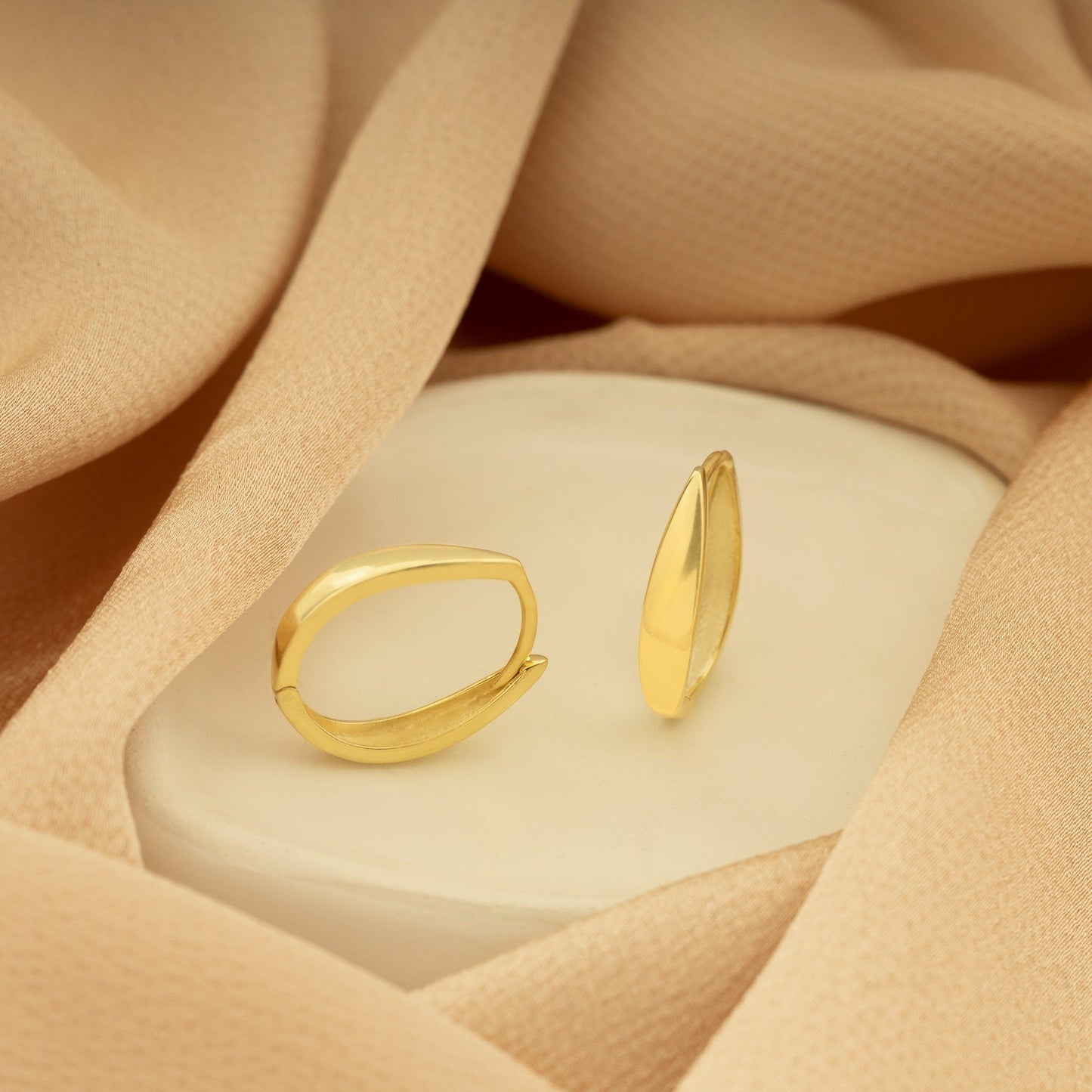 925 Sterling Silver Oval Hoop Earrings Huggie