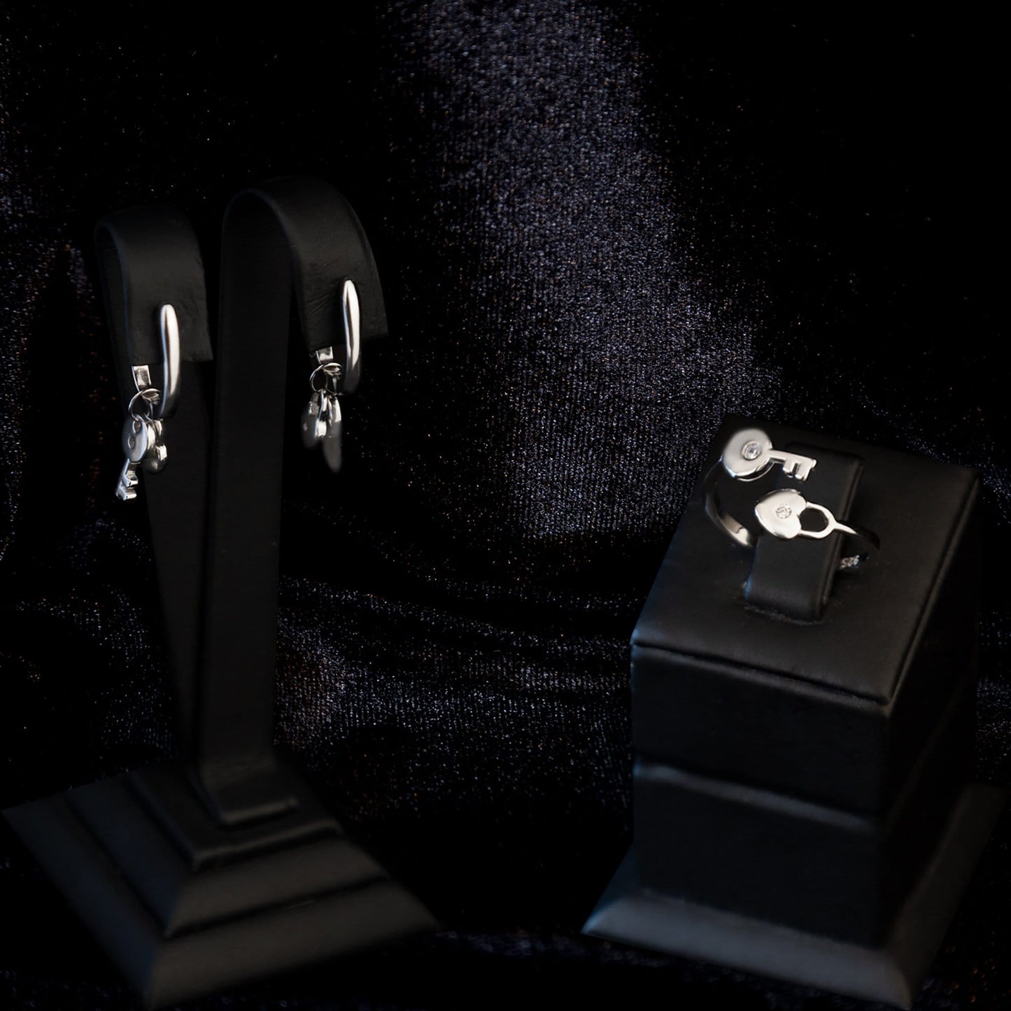 925 Sterling Silver Keyed Heart Locked Shape Set 2 Pieces: Ring & Earrings