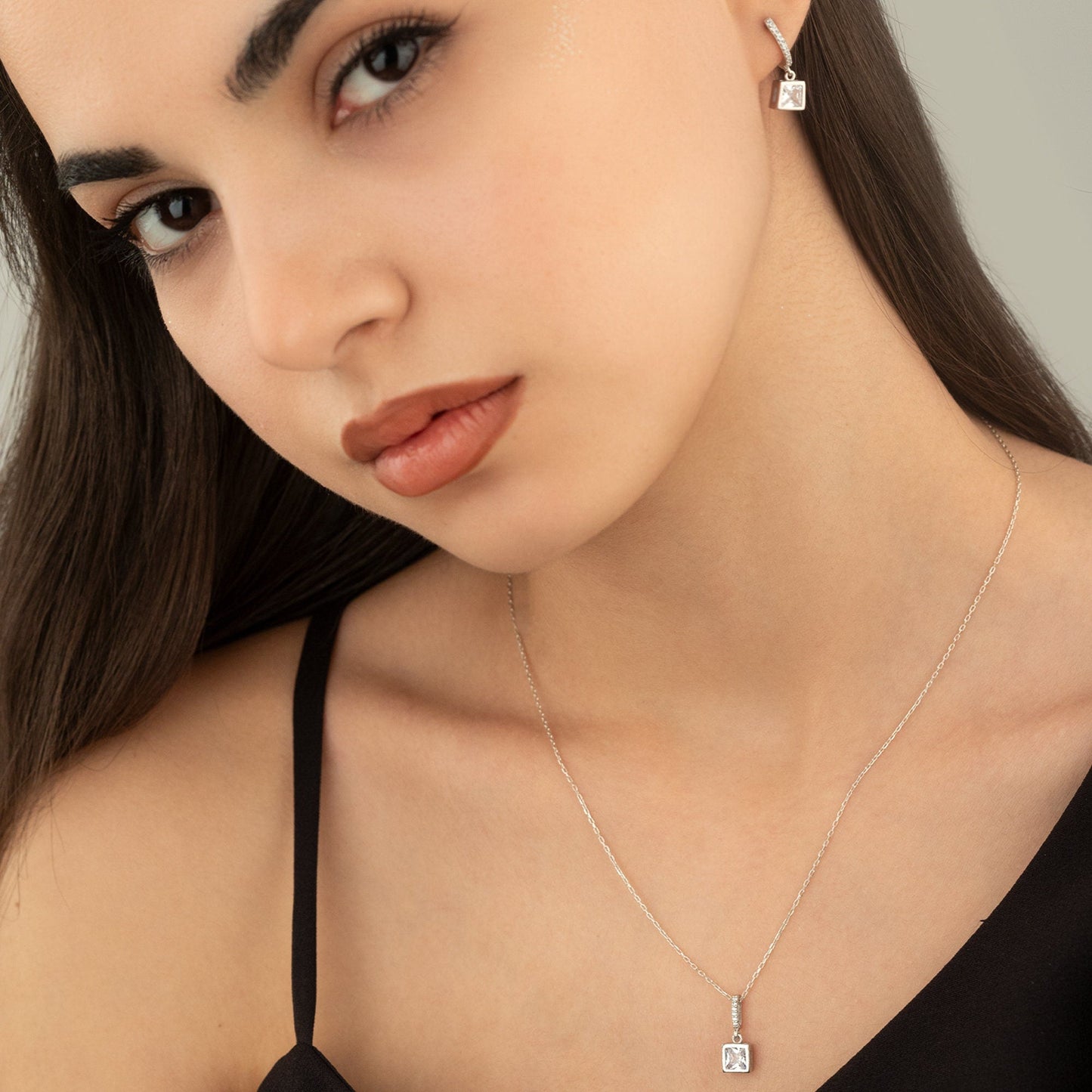 925 Sterling Silver Square Diamond Shape Set 3 Pieces: Necklace, Ring & Earrings