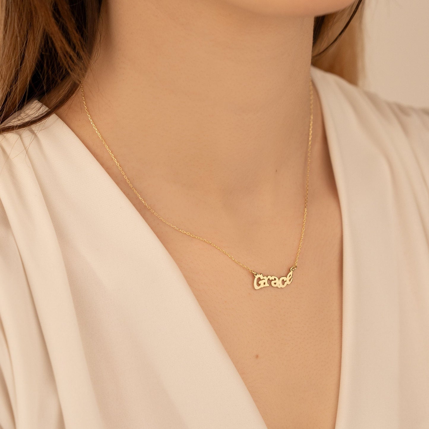 925 Sterling Silver Personalized Wavy Retro Name Necklace