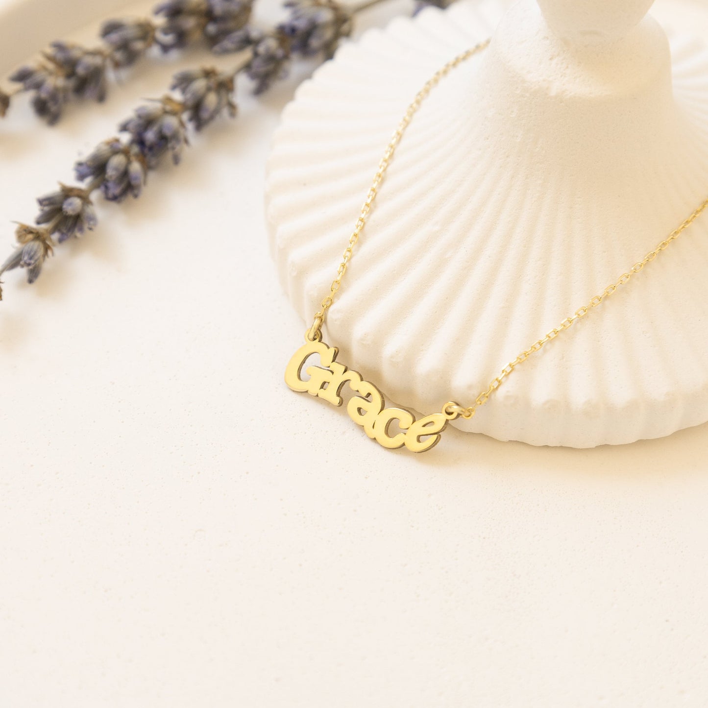 925 Sterling Silver Personalized Wavy Retro Name Necklace