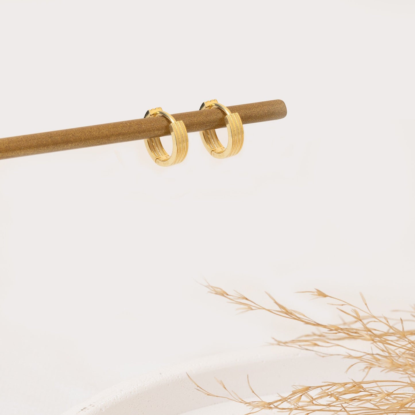 925 Sterling Silver Grooved Circle Hoop Earrings