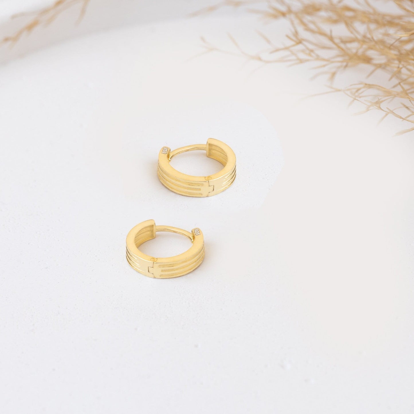 925 Sterling Silver Grooved Circle Hoop Earrings