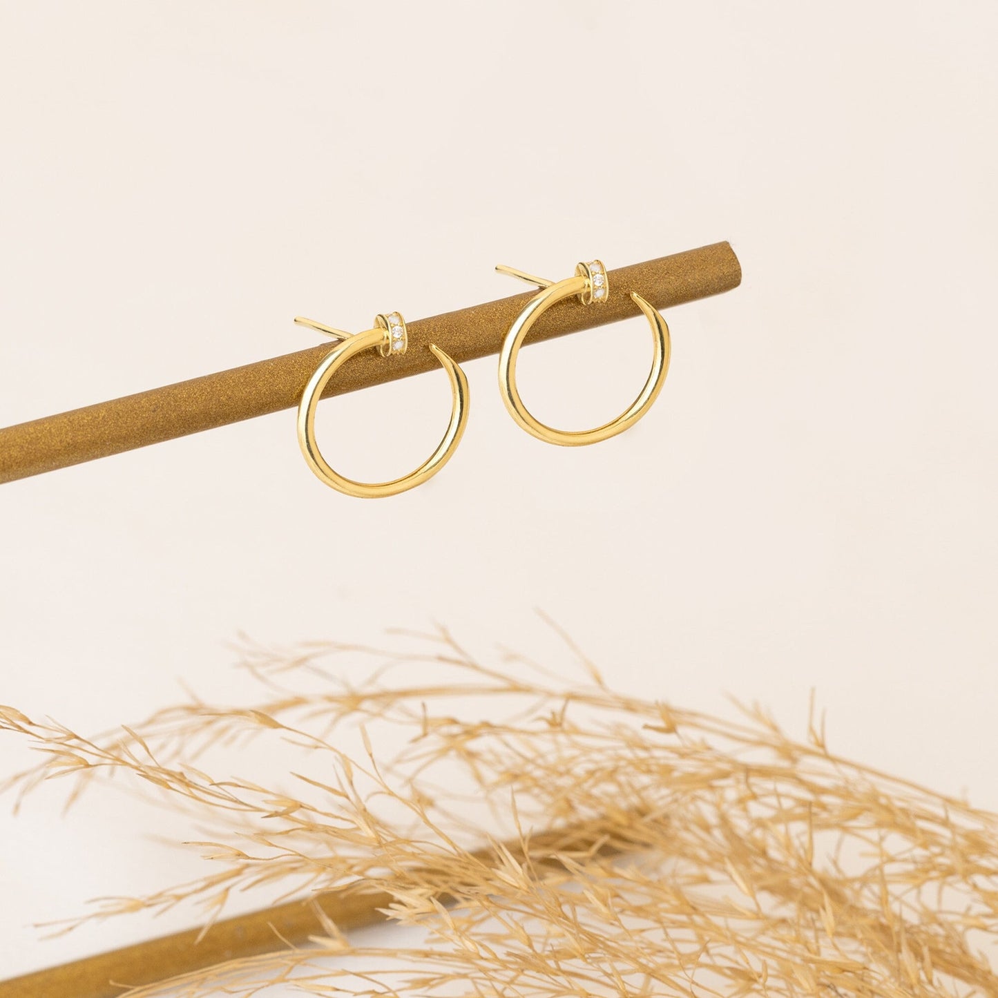 925 Sterling Silver Pave Cylinder Circle Stud Earrings