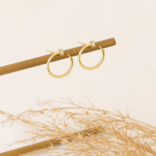 925 Sterling Silver Pave Cylinder Circle Stud Earrings