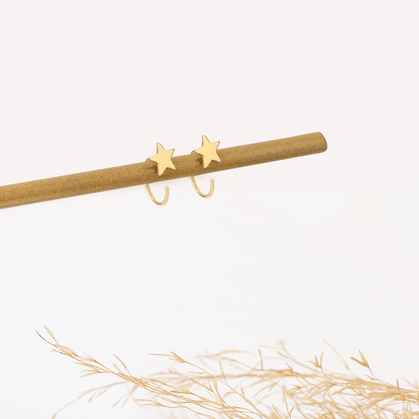 925 Sterling Silver Star C Hoop Earrings