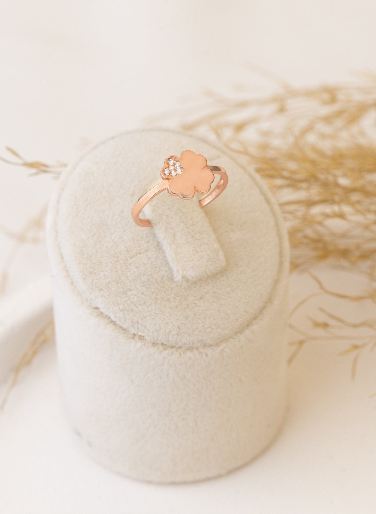 925 Sterling Silver Diamond Pave Four Leaf Clover Ring