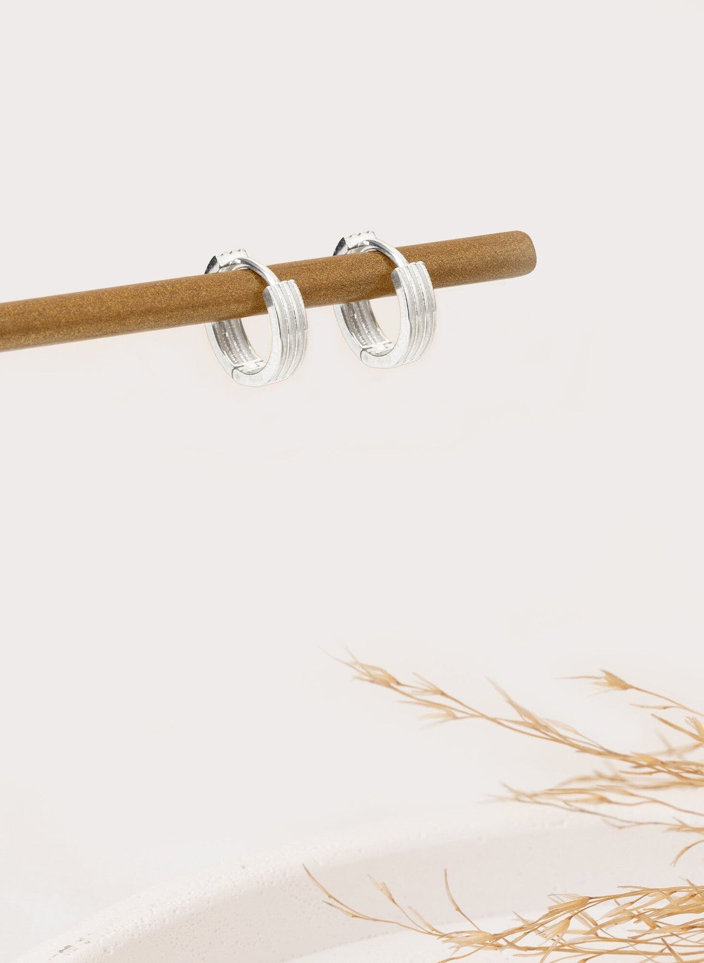 925 Sterling Silver Grooved Circle Hoop Earrings