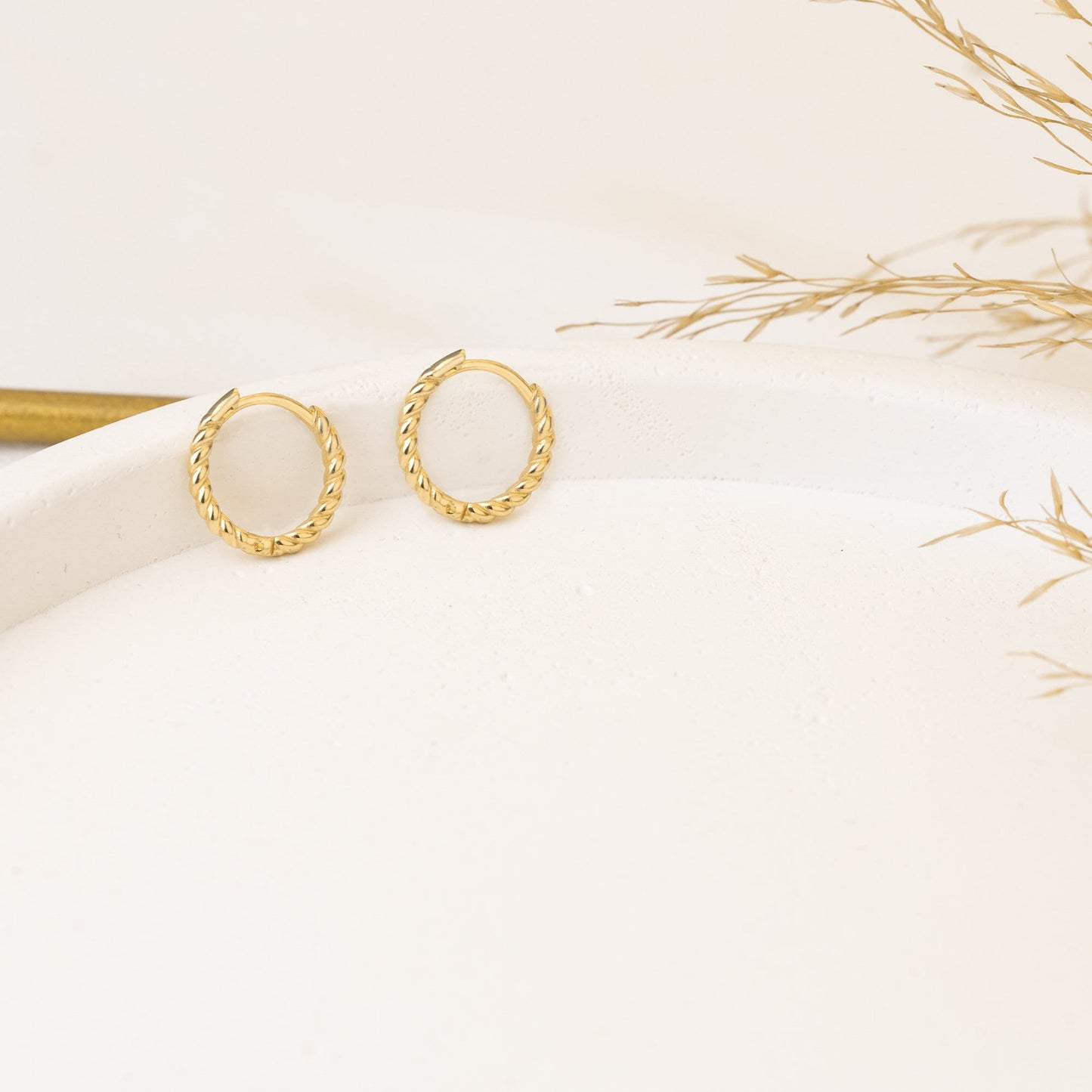 925 Sterling Silver Twisted Thin Hoop Earrings