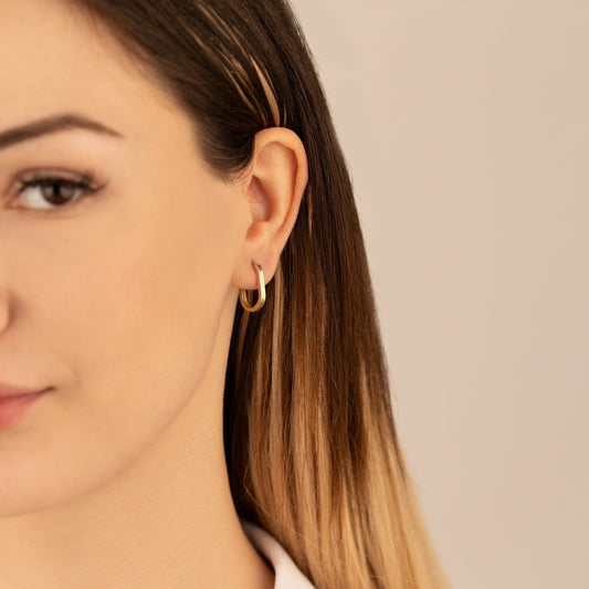 925 Sterling Silver Grooved Oblong Hoop Earrings