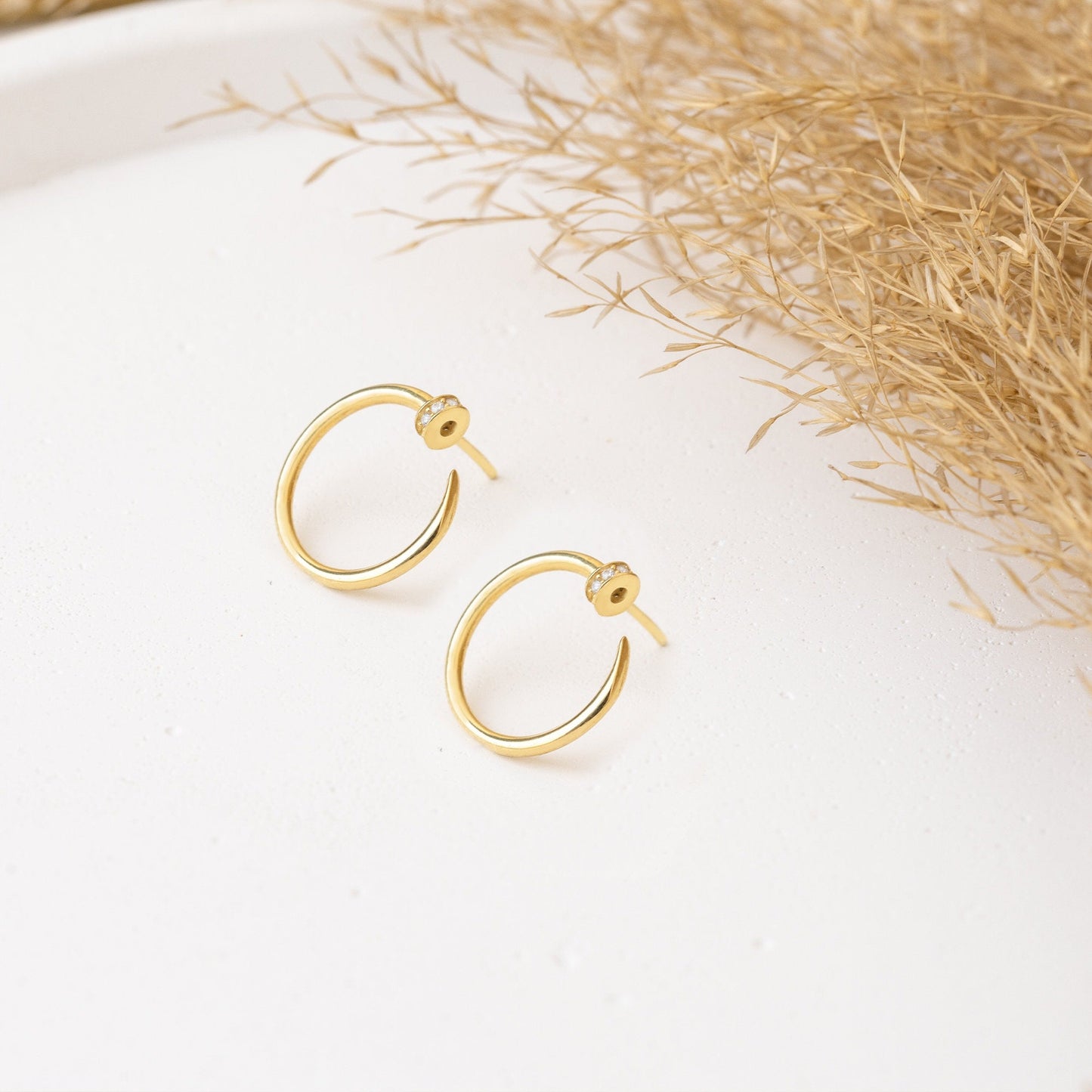 925 Sterling Silver Pave Cylinder Circle Stud Earrings