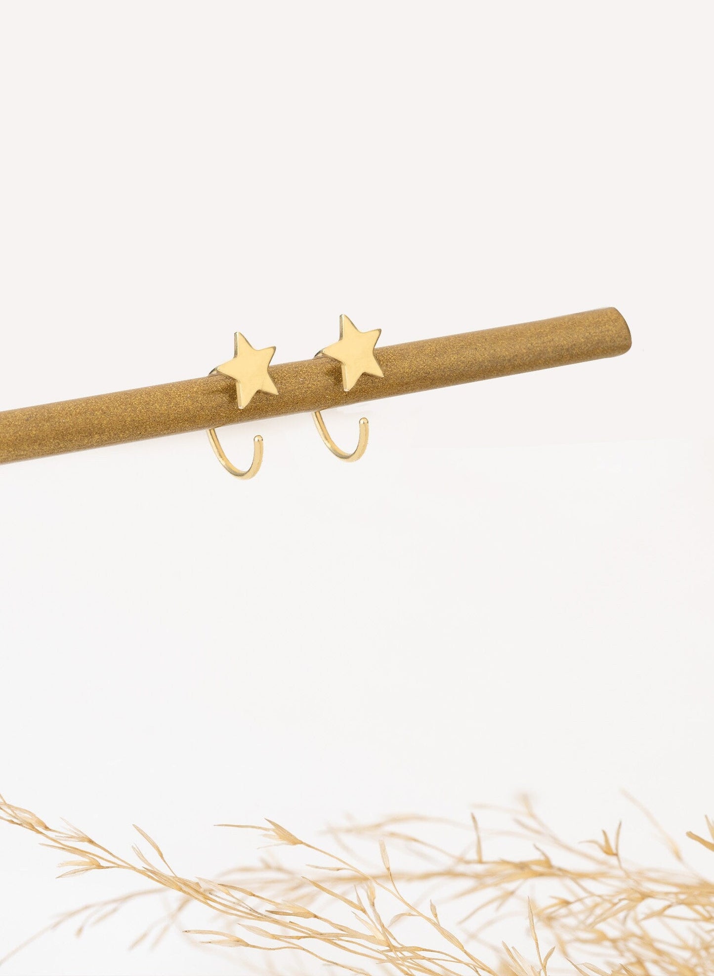 925 Sterling Silver Star C Hoop Earrings