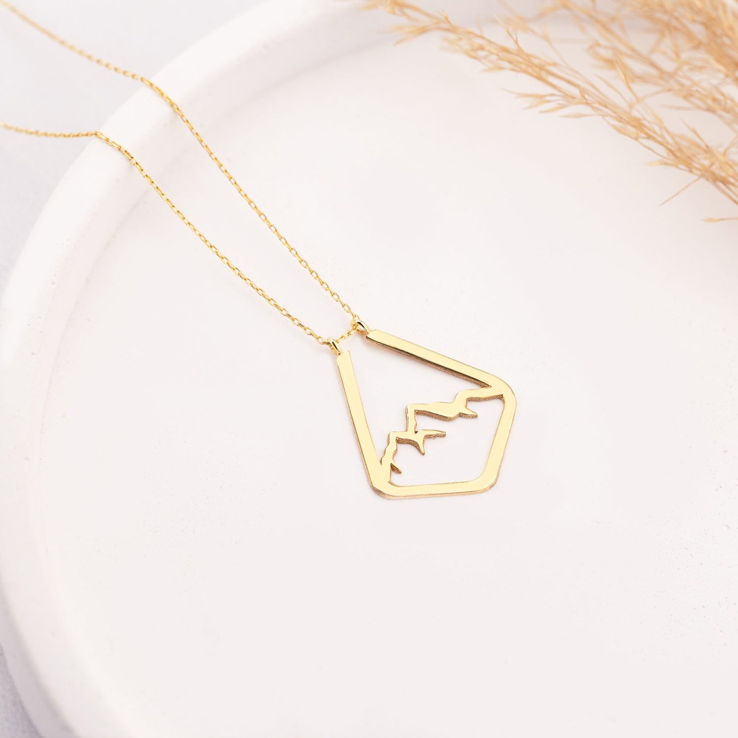 Ring Holder Necklace 14k Gold Mountain