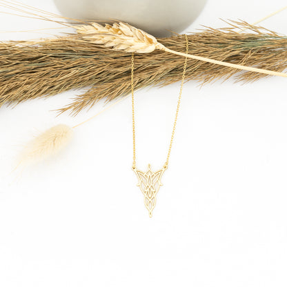 Minimalist Arwen Evenstar Necklace, lotr-Inspired Fairy Tale Pendant with Dainty Chain, Perfect Gift for Elven Queen Fans and Jewelry Lovers
