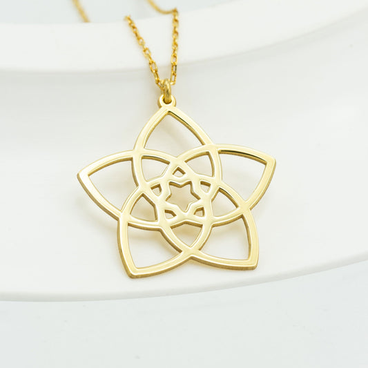 925 Sterling Silver Venus Flower Necklace