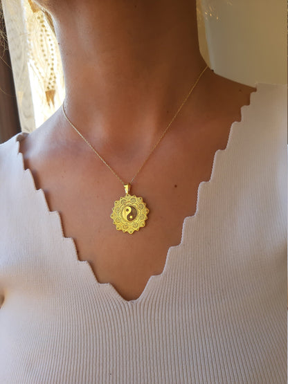 925 Sterling Silver Life Of Flower Mandala with Yin Yang Necklace - Taoism Jewelry