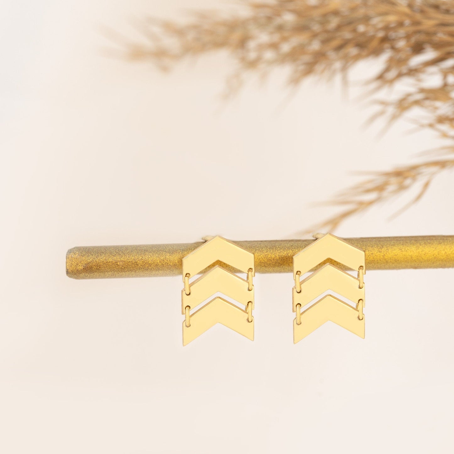 925 Sterling Silver Triple Rank Chevron Arrow Earring