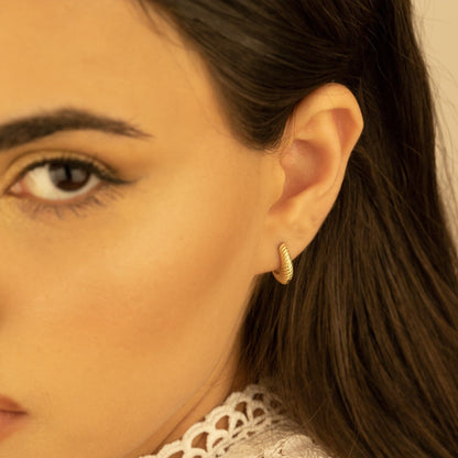 925 Sterling Silver Ribbed Link Hoops Earrings