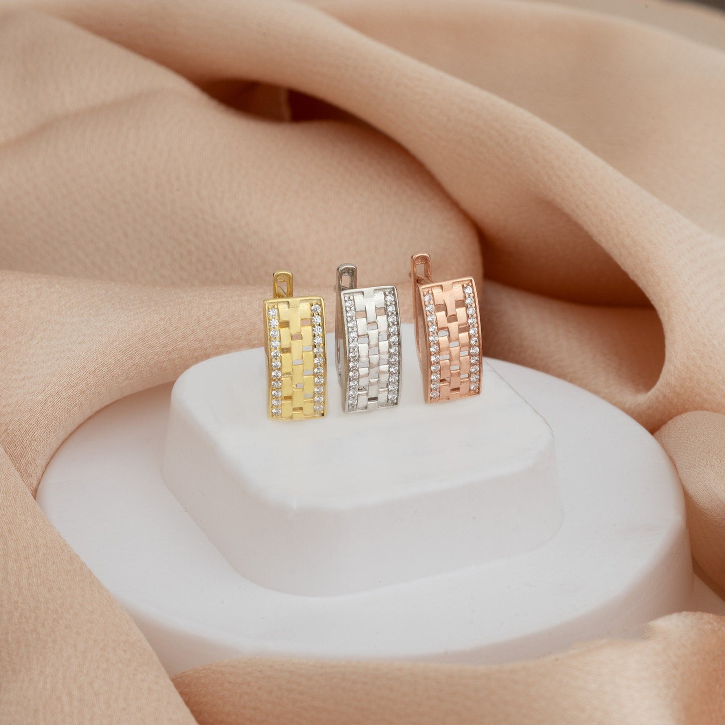 925 Sterling Silver Chain Shaped Rectangular Earrings