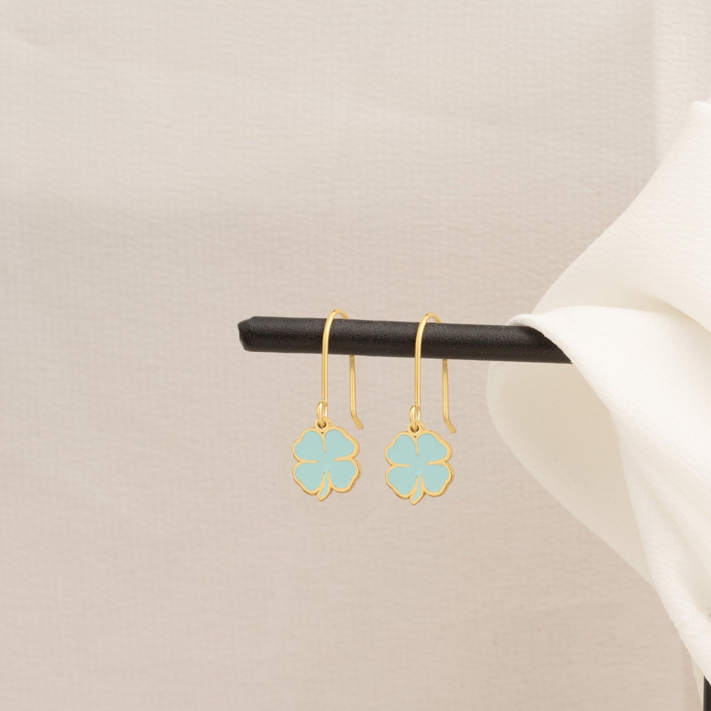 925 Sterling Silver Enamel Clover Earring