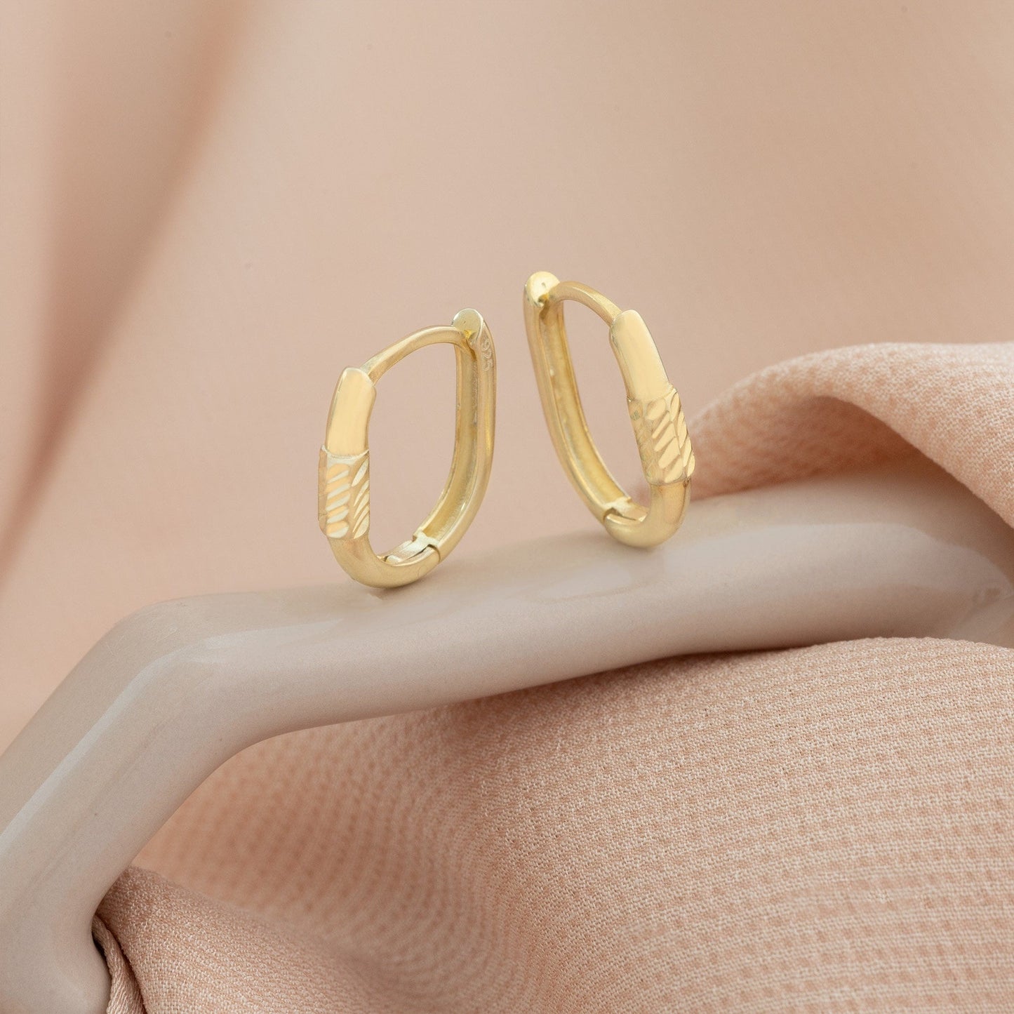 925 Sterling Silver Embossed Rectangle Earrings