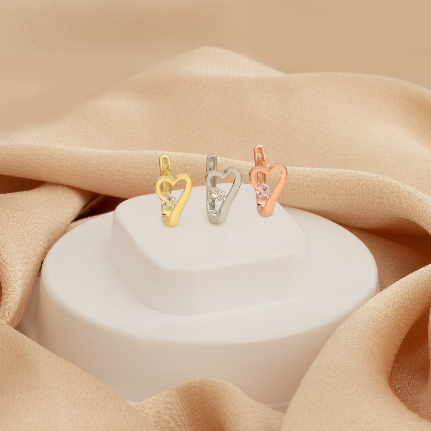925 Sterling Silver Heart and Diamond Hoop Earring
