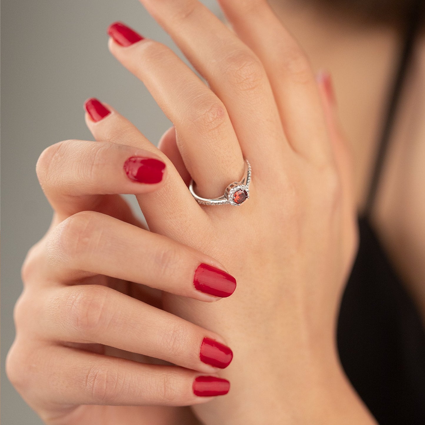 925 Sterling Silver Red Solitaire Shape Set 3 Pieces: Necklace, Ring & Earrings